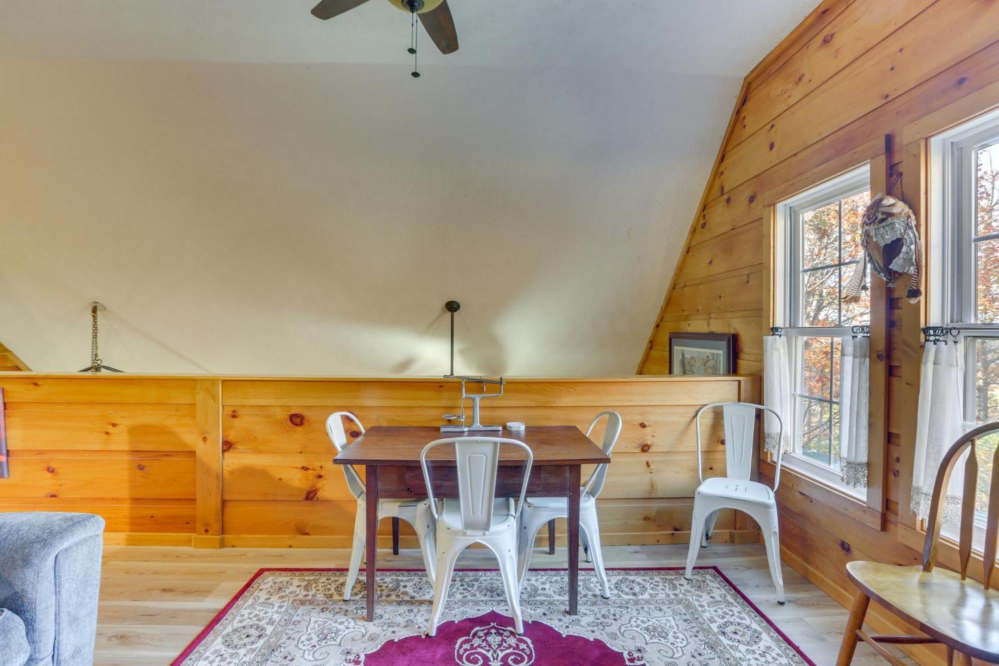 Charming Fancy Gap Cabin With Deck And Gas Grill! Exterior photo