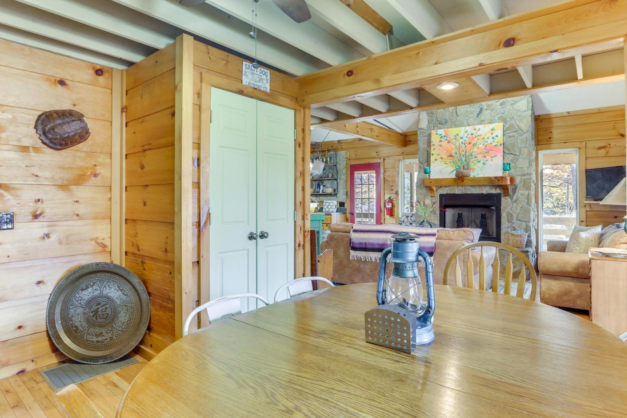 Charming Fancy Gap Cabin With Deck And Gas Grill! Exterior photo